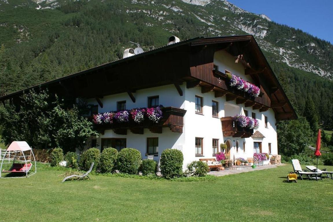 Ruadlhof Leutasch Exterior foto